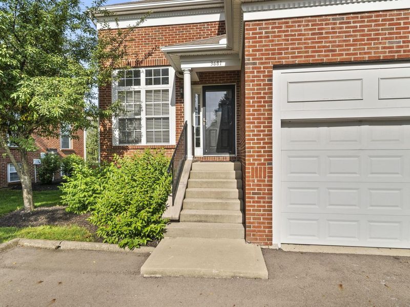 3681 Fish Hawk Landing, Unit 15, Columbus, OH 43230 Photo 4