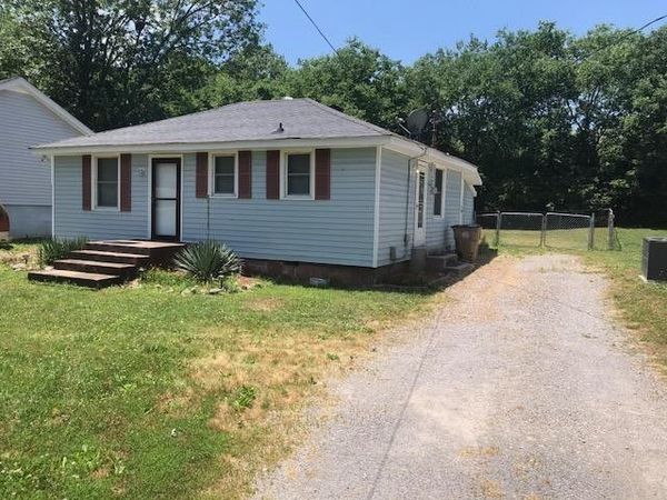 121 McArthur Dr , Madison, TN 37115