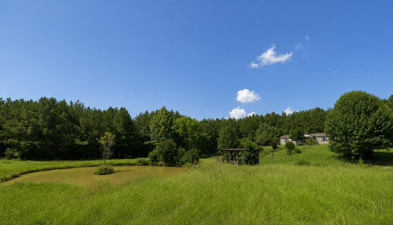 1360 N Bucks Pocket Road Se, Oldfort, TN 37362 Main Photo