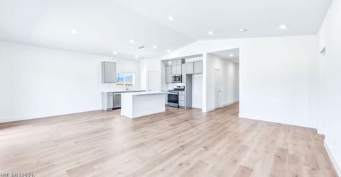 630 Fraser Loop, Dayton, NV 89403 Photo