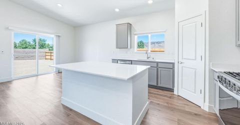 630 Fraser Loop, Dayton, NV 89403 Photo