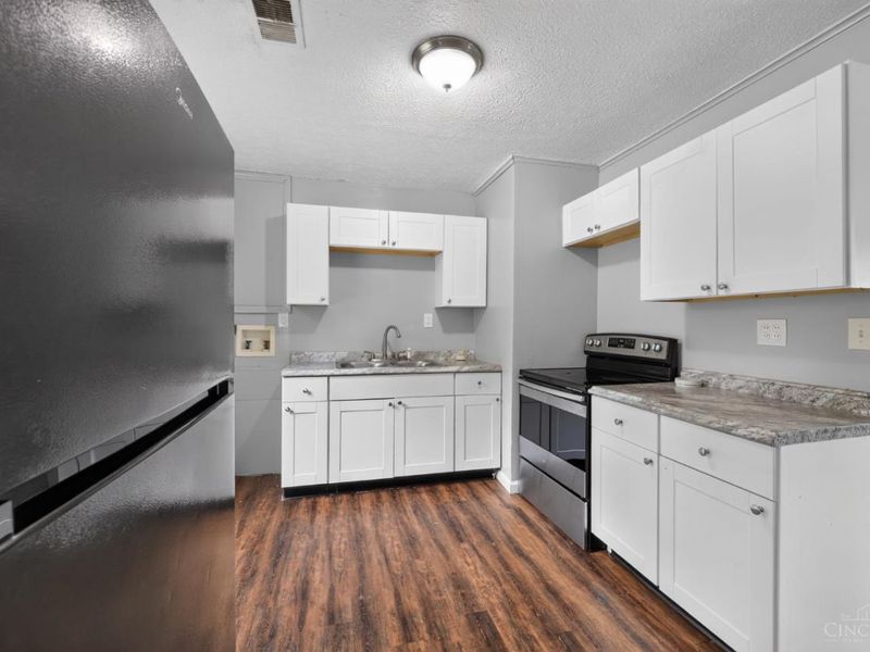 3540 Alamosa Drive, Colerain Township, OH 45251 Photo 12