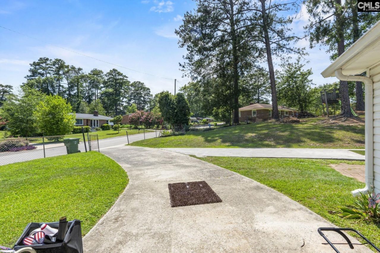 203 Luther Road  Photo 28