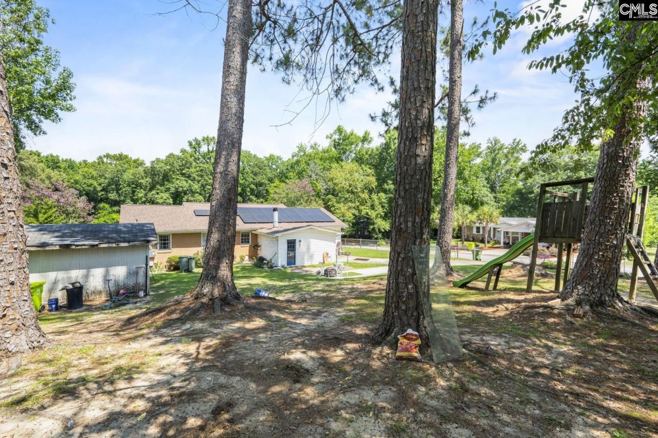 203 Luther Road  Photo 32