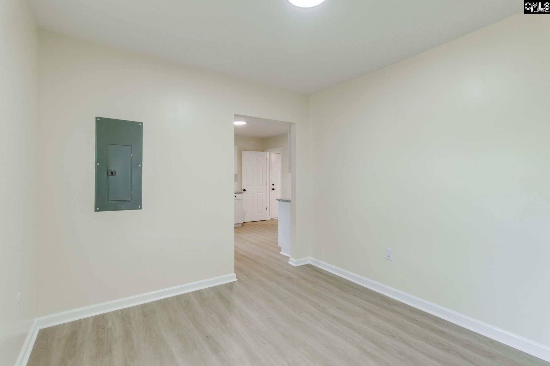 2808 Edison Street  Photo 8