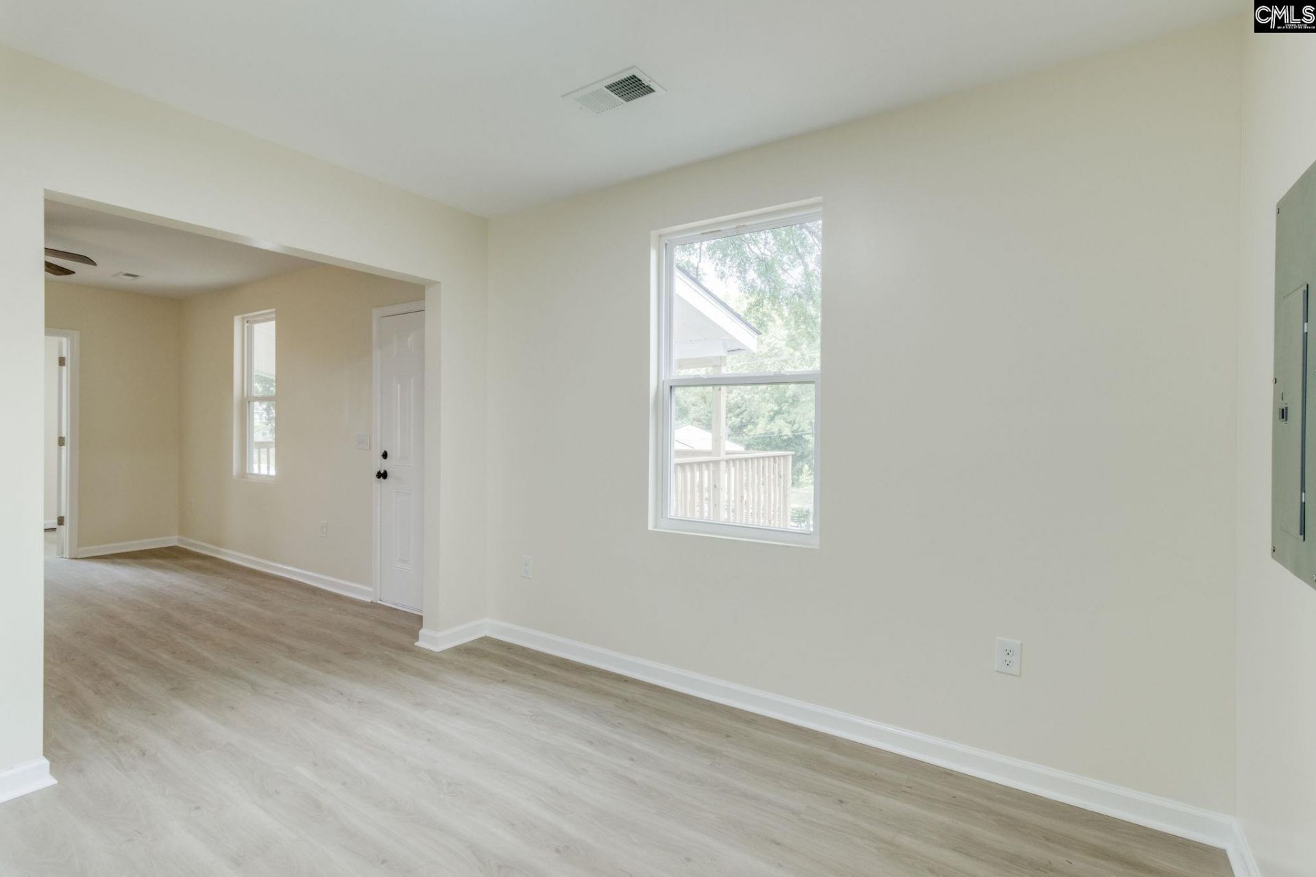 2808 Edison Street  Photo 9