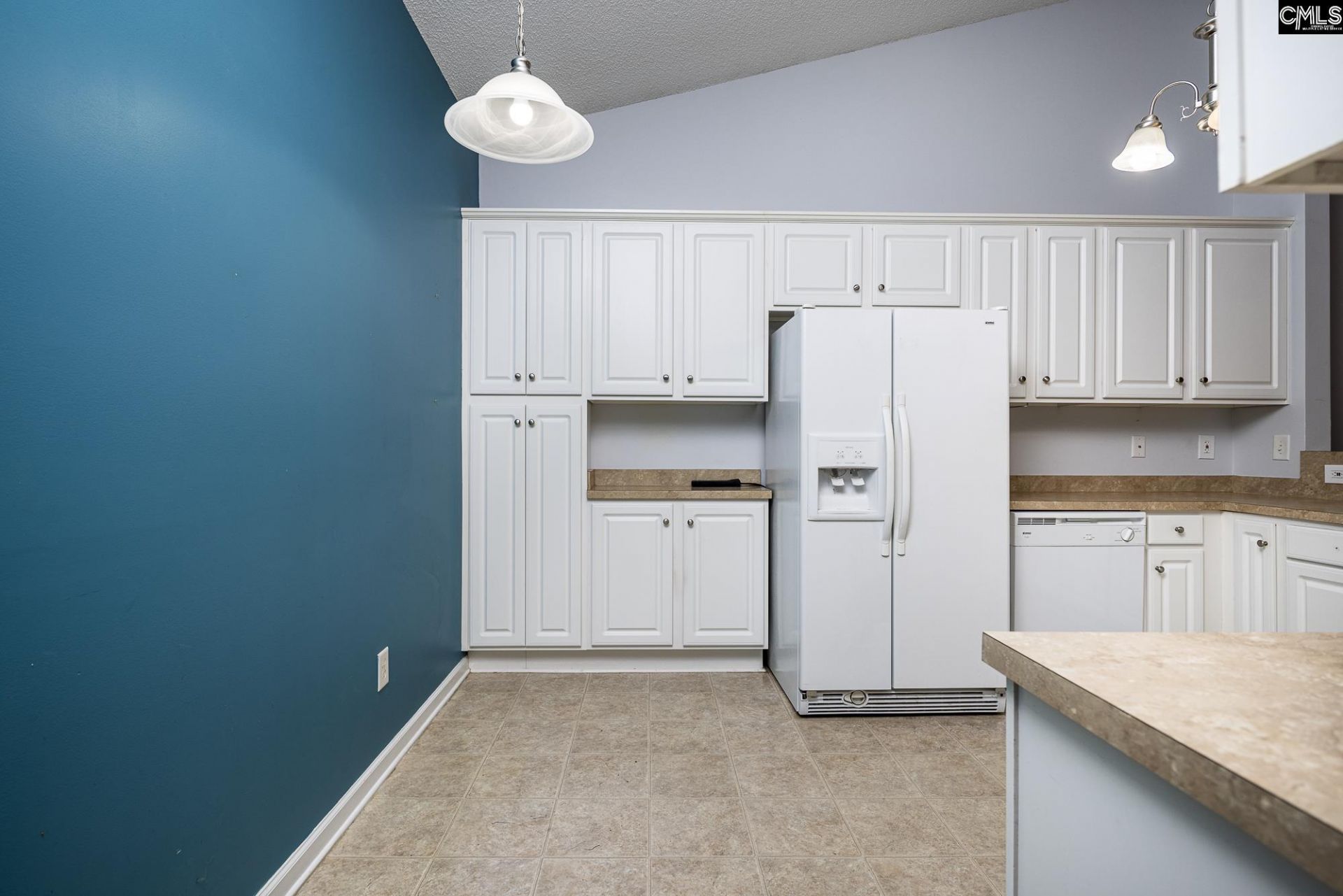 154 Courtside Drive  Photo 11
