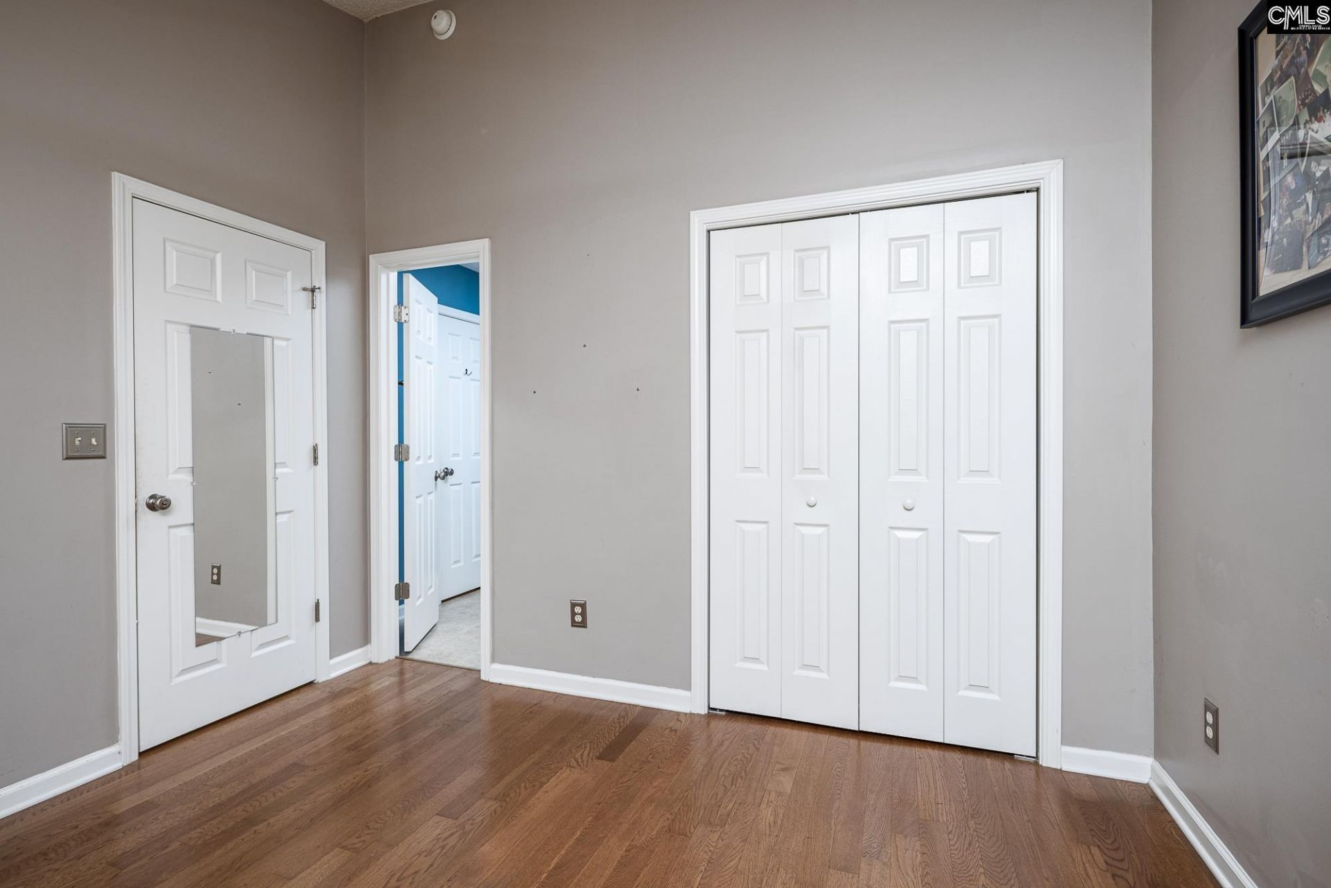 154 Courtside Drive  Photo 8