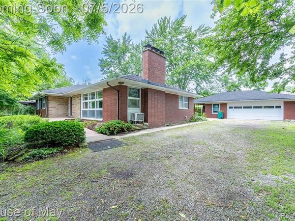 12054 Belleville Road, Van Buren Twp, MI 48111