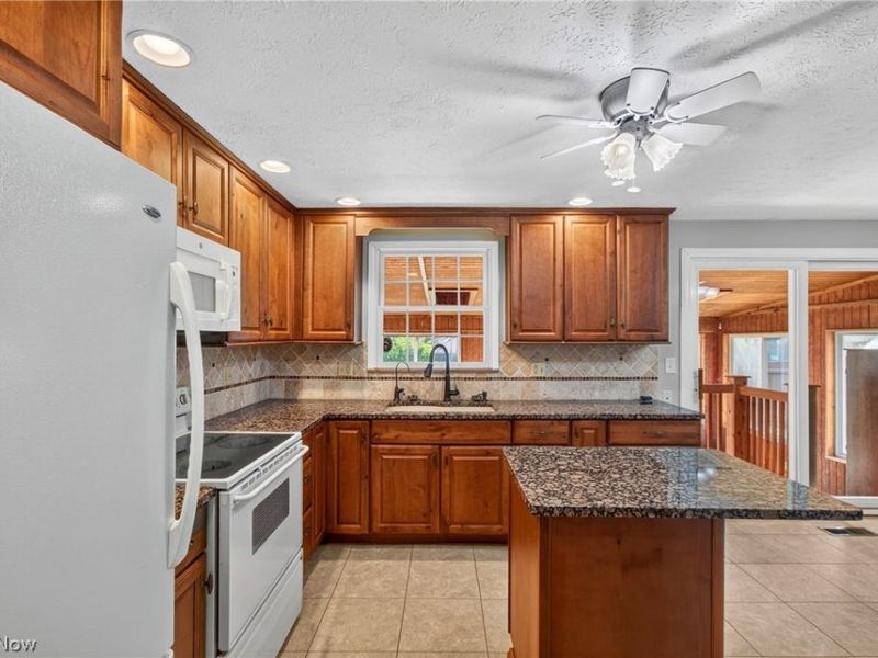3110 Bronco Drive, Clinton, OH 44216 Photo 11