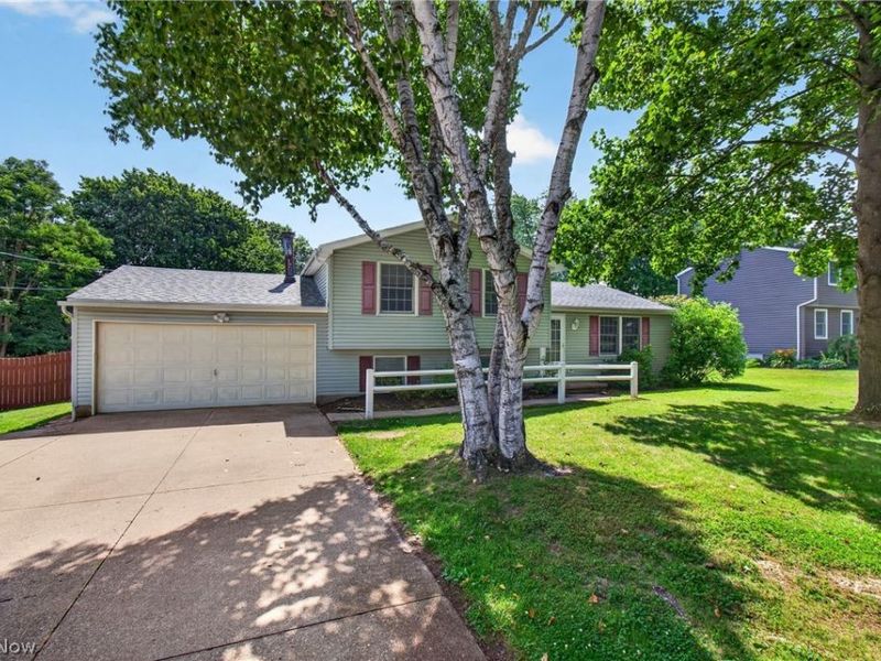 3110 Bronco Drive, Clinton, OH 44216 Photo 2