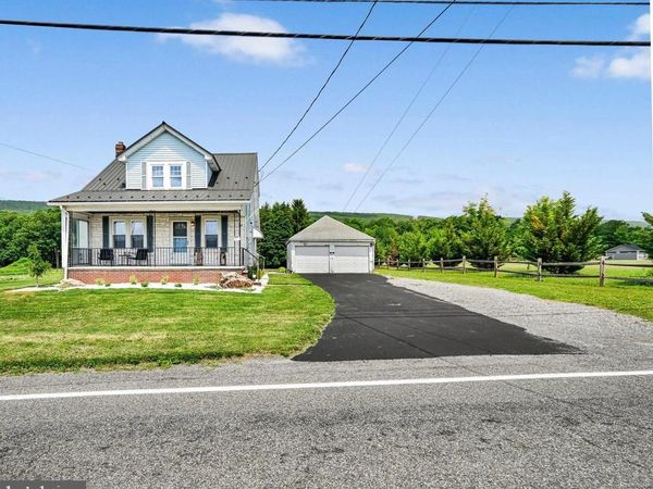 947 DEEP CREEK ROAD, ASHLAND, PA 17921