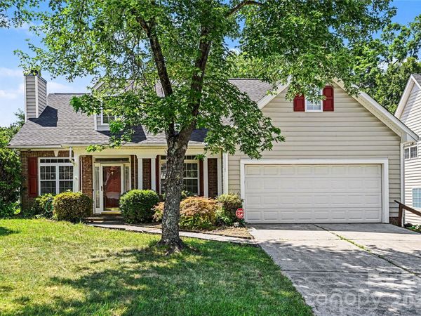 10508 Hellebore Road , Charlotte, NC 28213