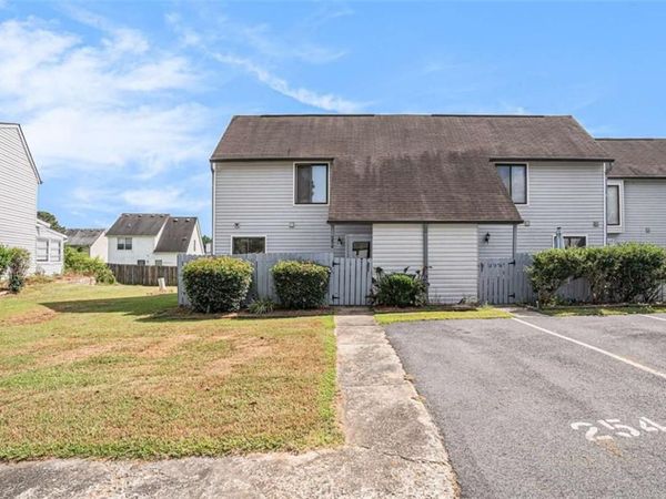 254 Country Club Drive , Jonesboro, GA 30238