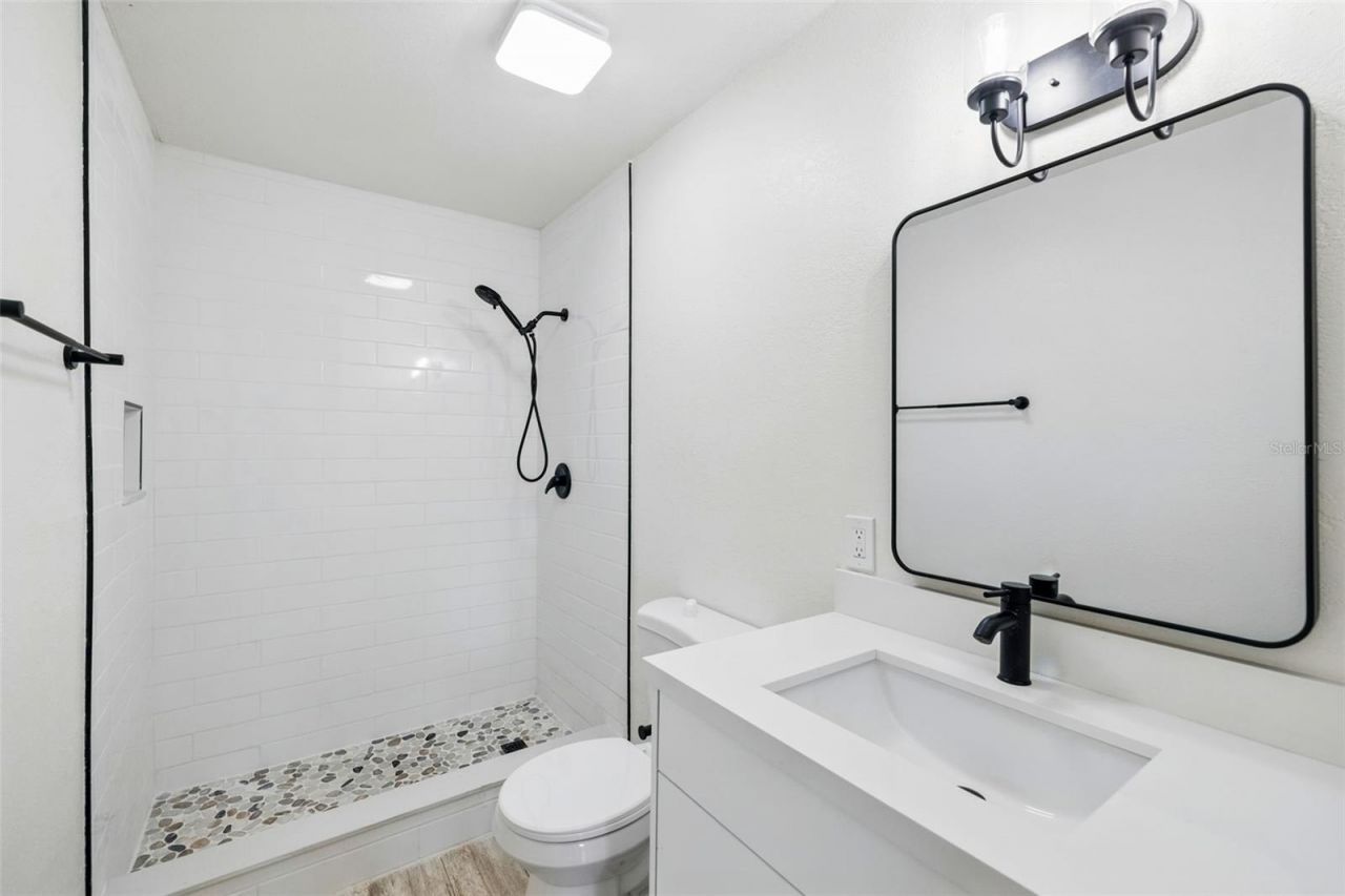 1867 NW 8th Avenue , Homestead, FL 33030 Photo