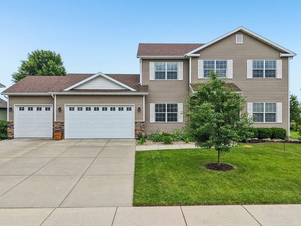 406 Chelsea Way, Dane, WI 53529