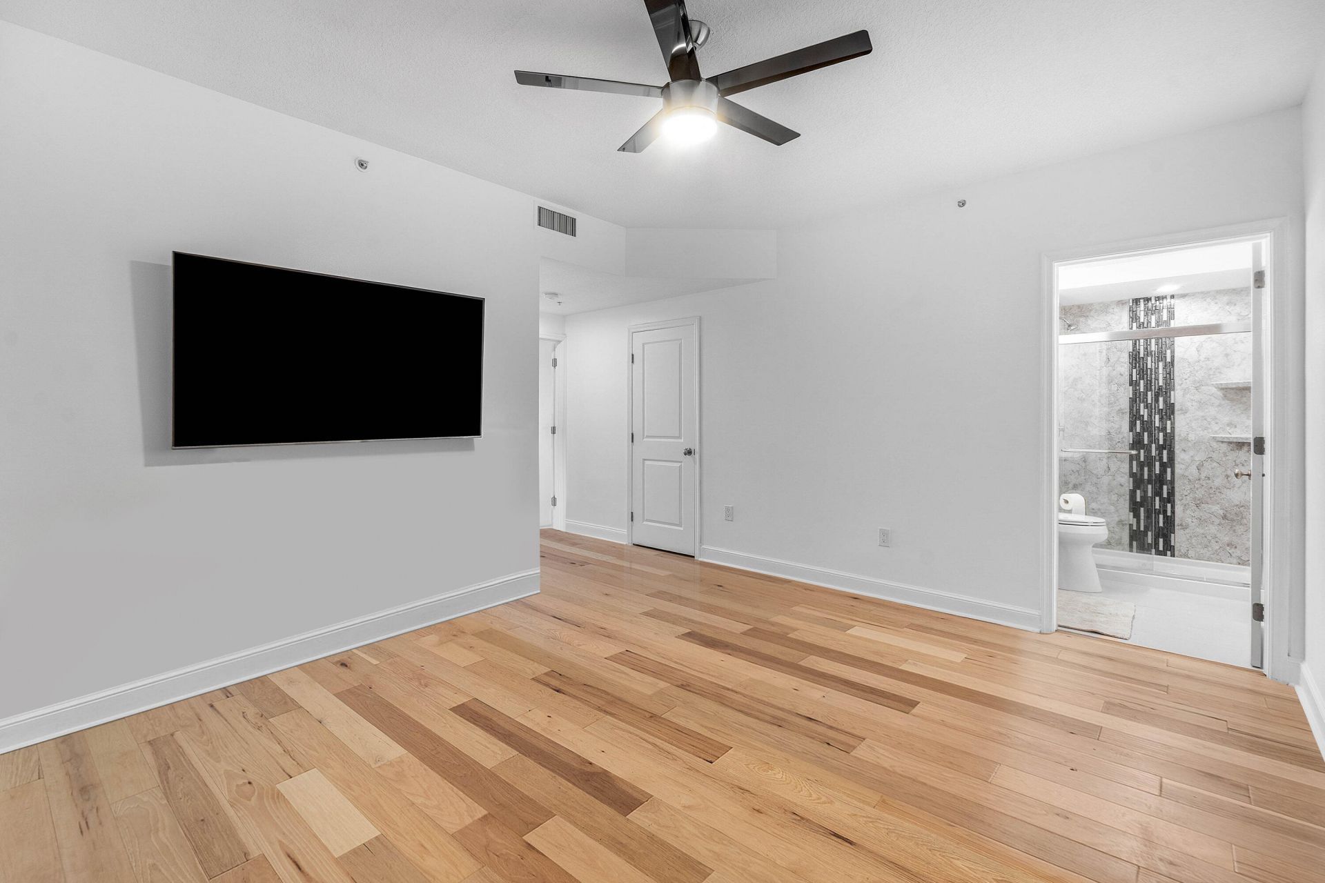309 E Ocean Avenue, Unit 103, Lantana, FL 33462 Photo