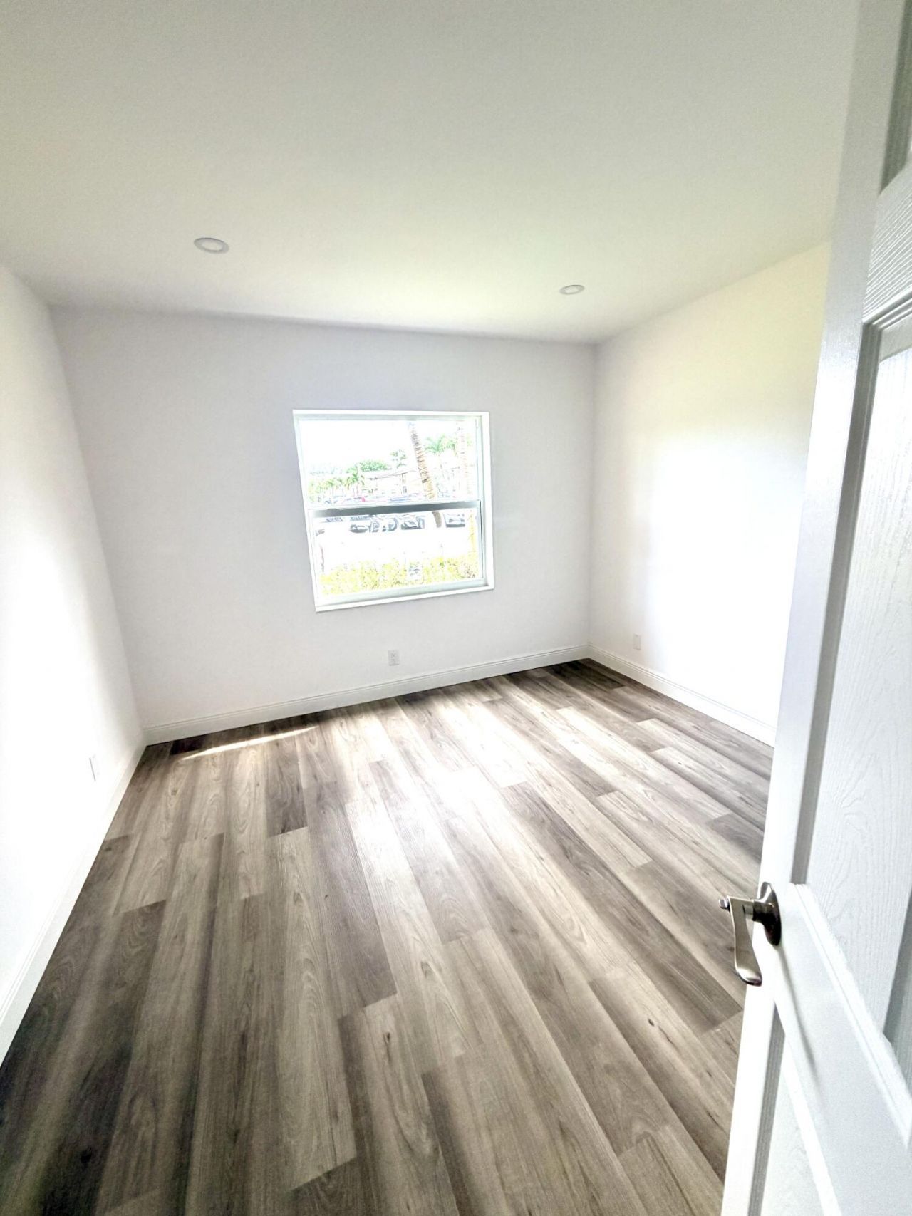 1766 Abbey Road, Unit 105, West Palm Beach, FL 33415 Photo