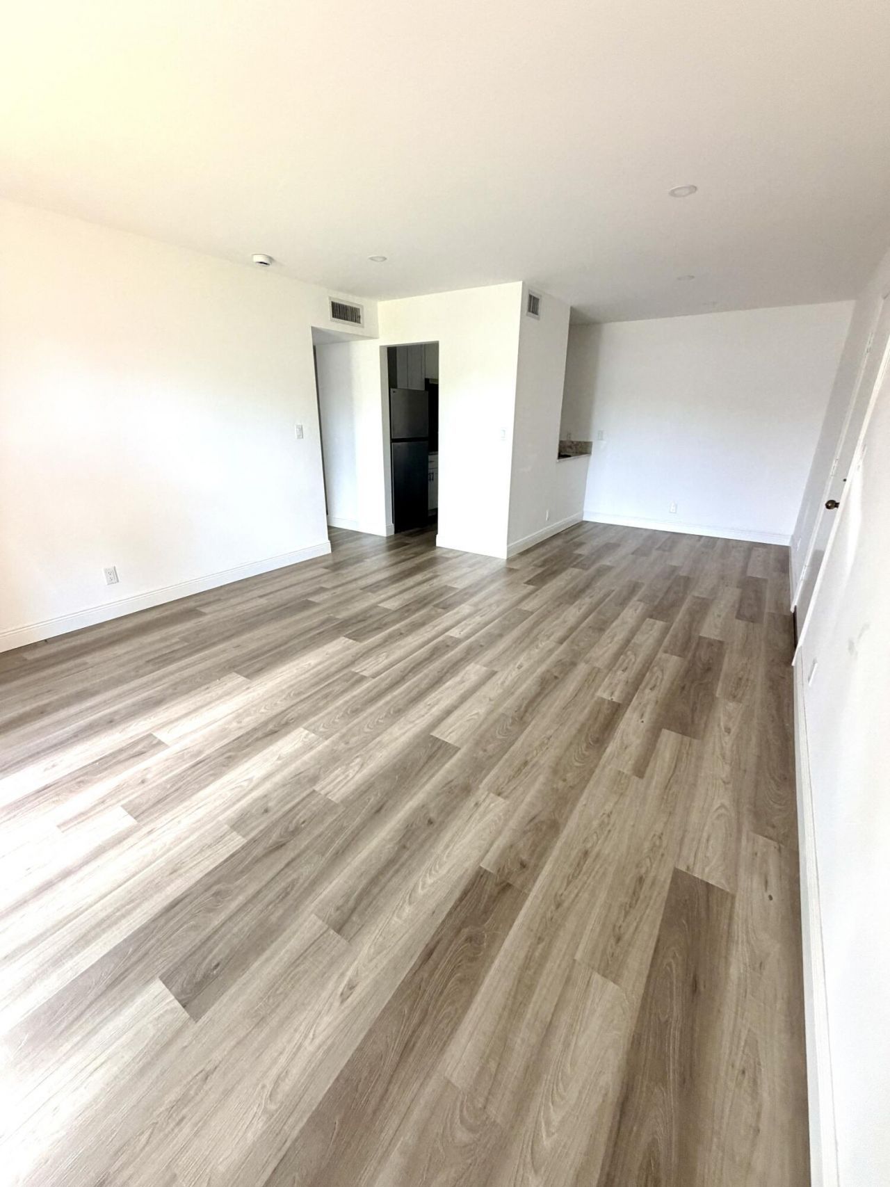 1766 Abbey Road, Unit 105, West Palm Beach, FL 33415 Photo