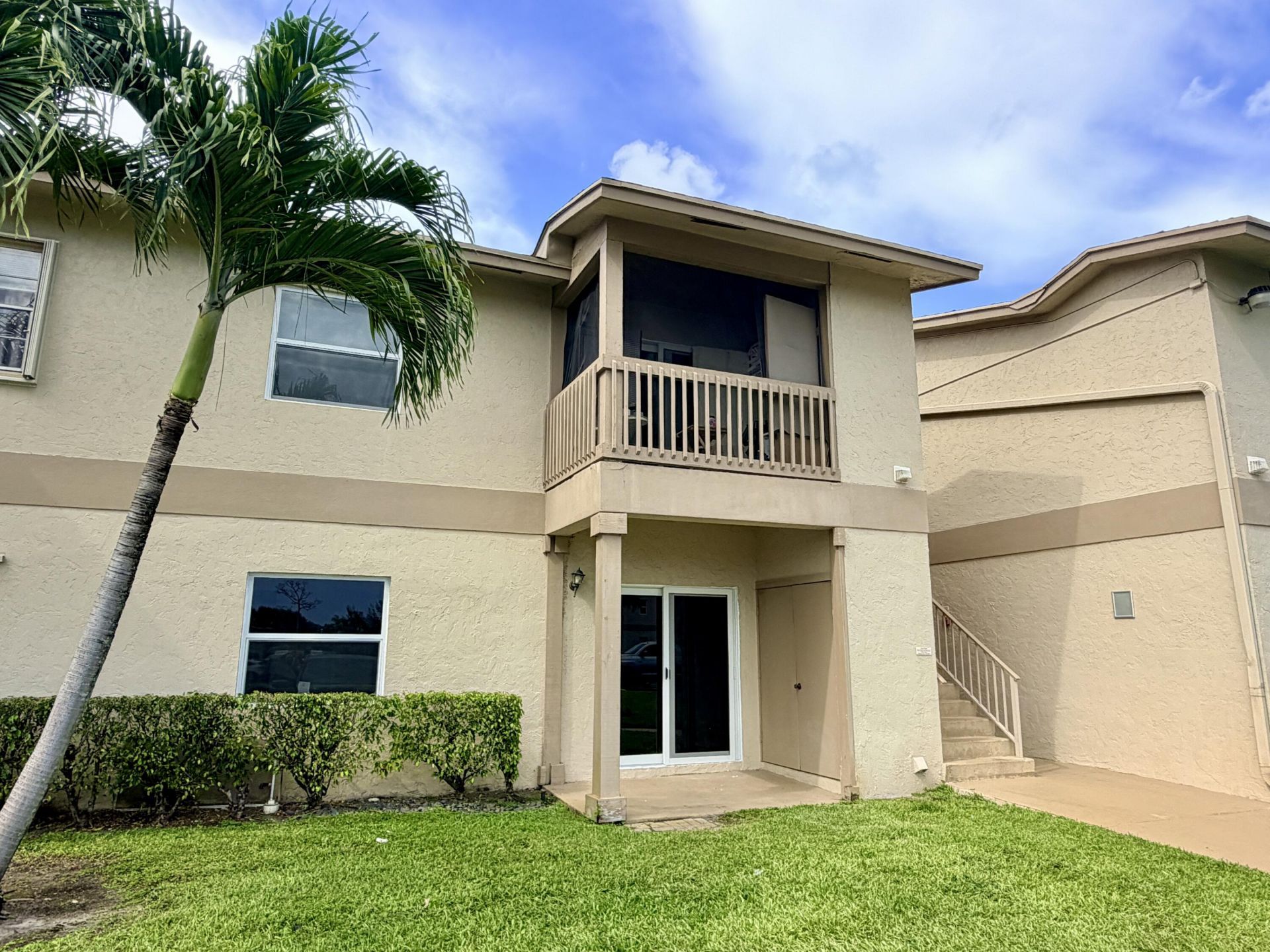 1766 Abbey Road, Unit 105, West Palm Beach, FL 33415 Photo