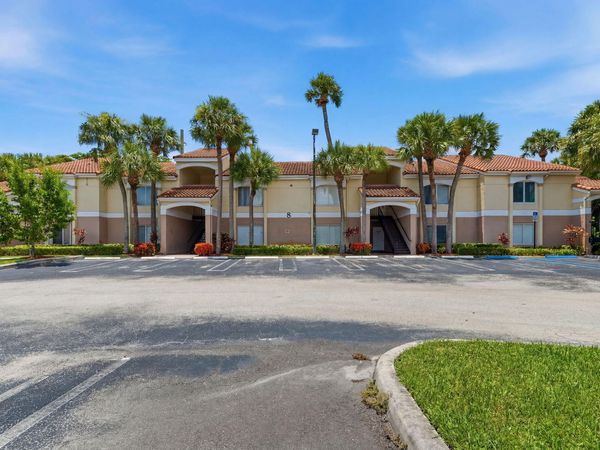 815 Boynton Beach Boulevard, Unit 8203, Boynton Beach, FL 33426