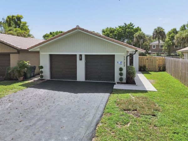 1722 NW 93rd Terrace, Coral Springs, FL 33071