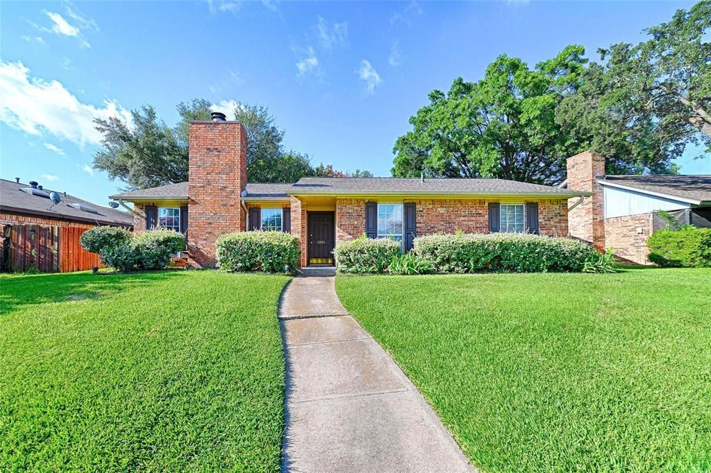 2006 E Collins Boulevard, Richardson, TX 75081 Main Photo