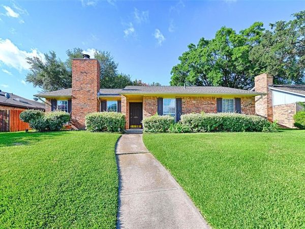 2006 E Collins Boulevard, Richardson, TX 75081
