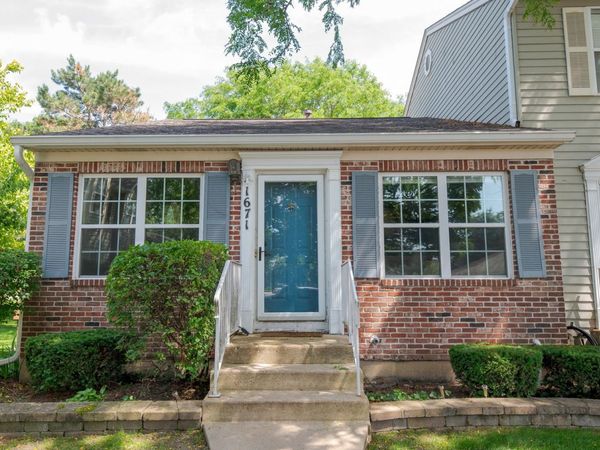 1671 Washington Court , Geneva, IL 60134