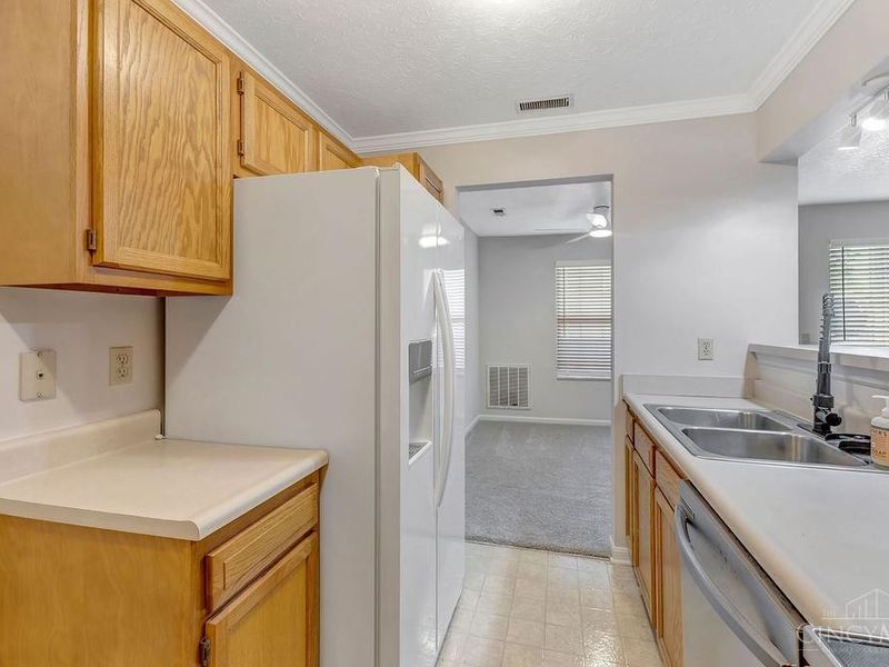 100 Rough Way, Unit 4, Lebanon, OH 45036 Photo 13