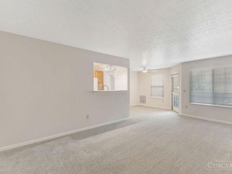 100 Rough Way, Unit 4, Lebanon, OH 45036 Photo 5