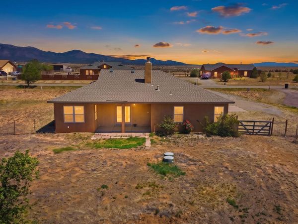 60 Evening Star Loop, Edgewood, NM 87015
