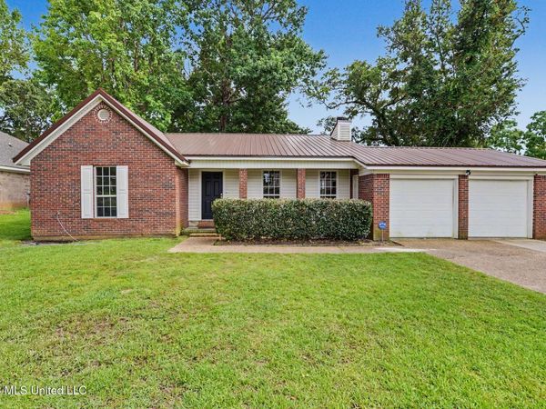 1965 Bayside Drive, Biloxi, MS 39532