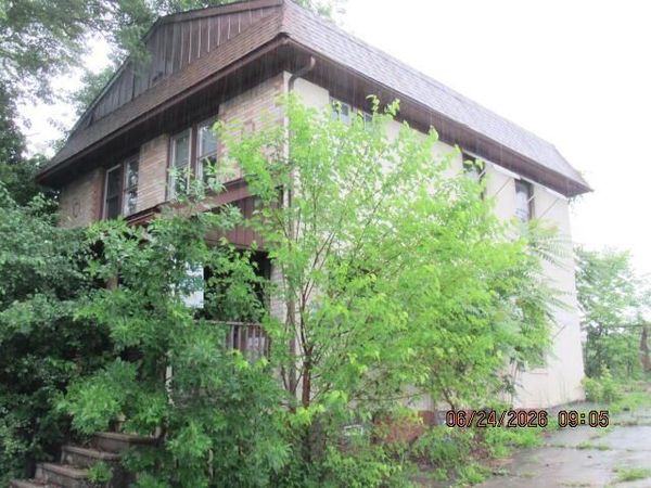 5916 W Dixon STREET, Unit 5918, Milwaukee, WI 53214