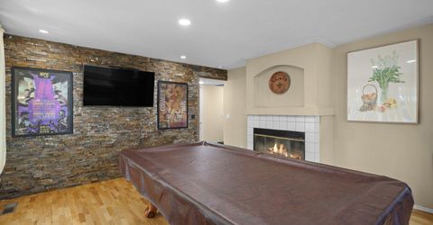 1055 Amico Drive, Sparks, NV 89434 Photo