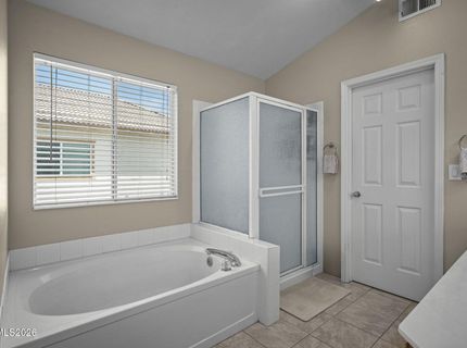 1055 Amico Drive, Sparks, NV 89434 Photo