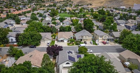1055 Amico Drive, Sparks, NV 89434 Photo