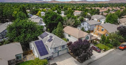 1055 Amico Drive, Sparks, NV 89434 Photo