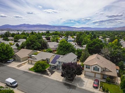 1055 Amico Drive, Sparks, NV 89434 Photo
