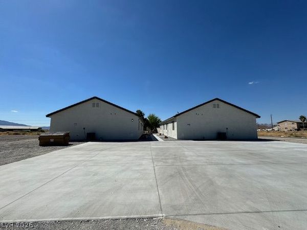 1060 Hall Avenue , Pahrump, NV 89048