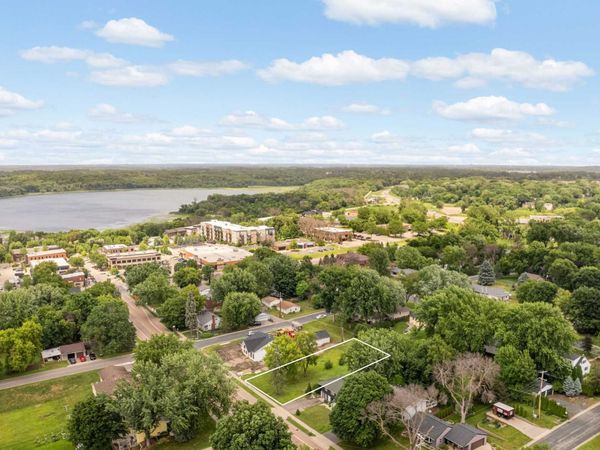 8115 Victoria Drive, Victoria, MN 55386