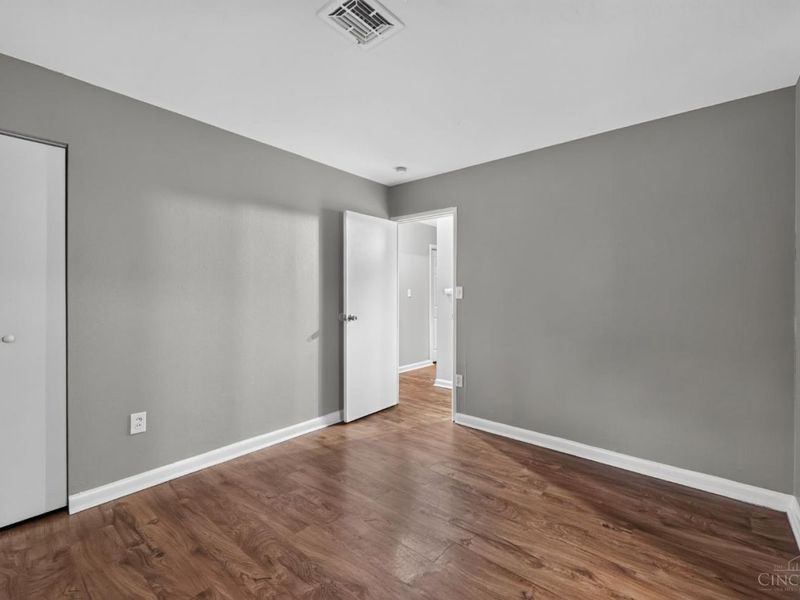 9670 Loralinda Drive, Colerain Township, OH 45251 Photo 27