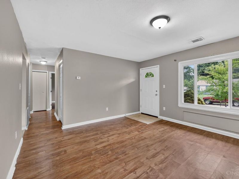 9670 Loralinda Drive, Colerain Township, OH 45251 Photo 9