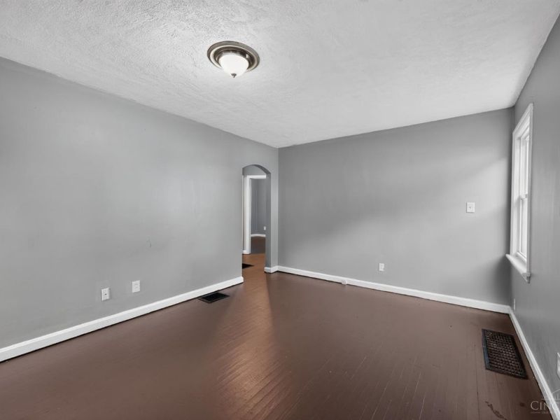 1723 Ashbrook Drive, Cincinnati, OH 45238 Photo 13