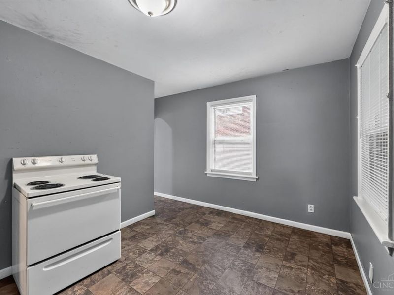 1723 Ashbrook Drive, Cincinnati, OH 45238 Photo 19