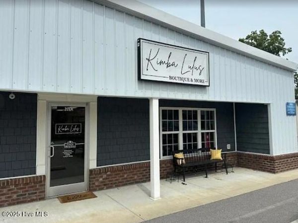205 S Academy Street , Unit Suite A, Richlands, NC 28574