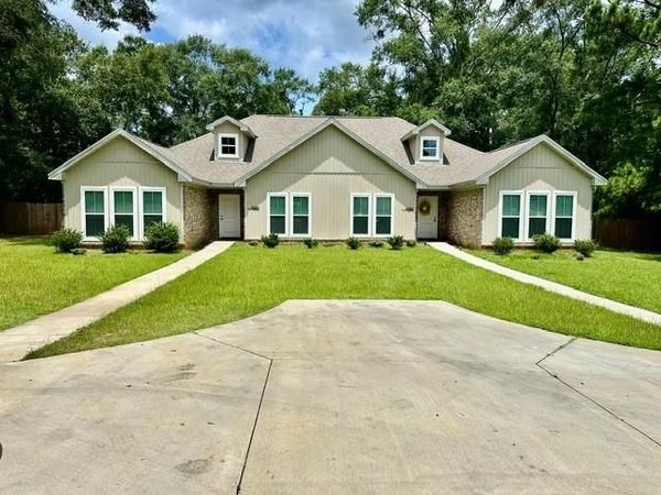 2982 Newman Road, Unit B, Mobile, AL 36695