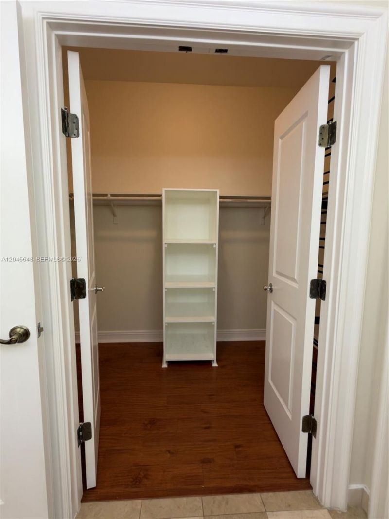 16100 Emerald Estates Dr , Unit 281, Weston, FL 33331 Photo