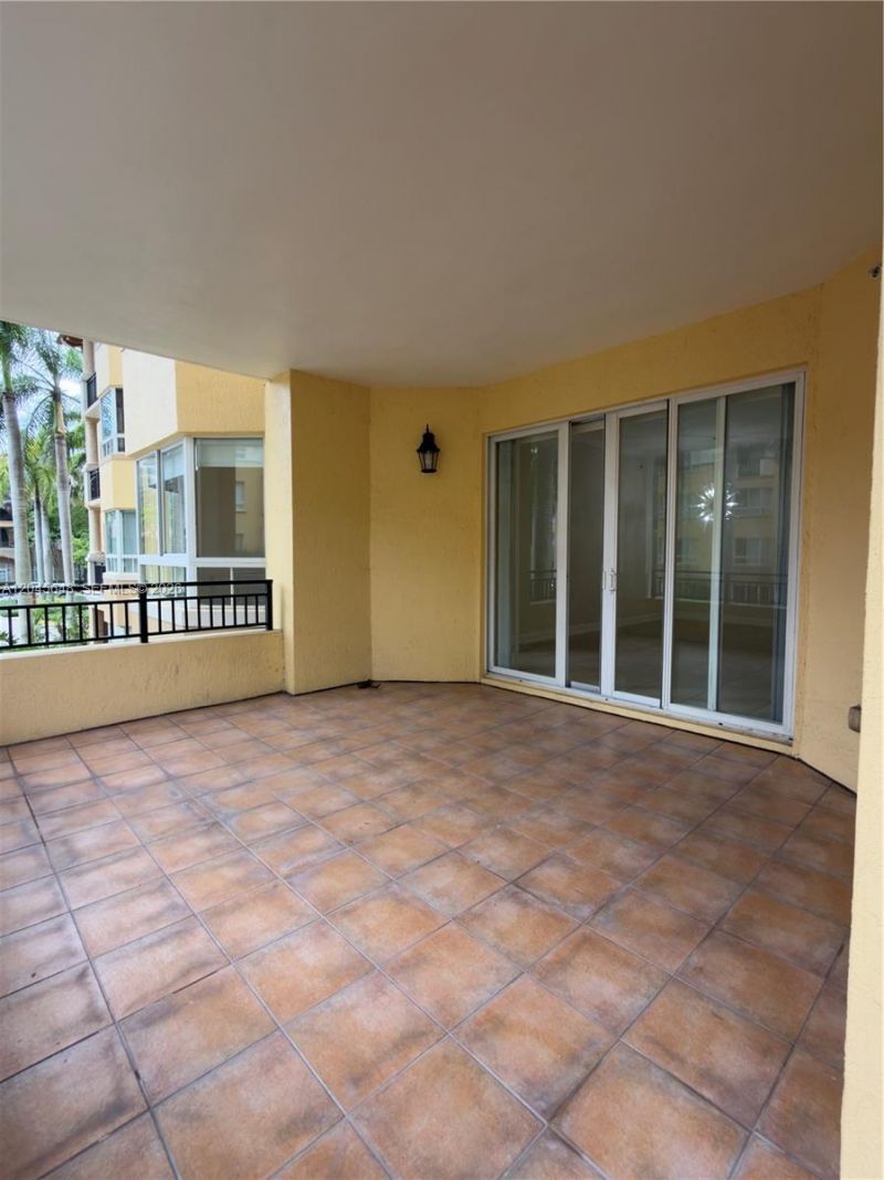 16100 Emerald Estates Dr , Unit 281, Weston, FL 33331 Photo