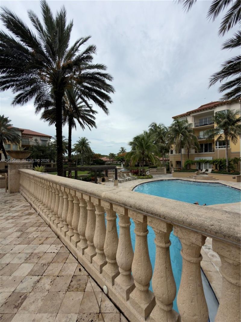16100 Emerald Estates Dr , Unit 281, Weston, FL 33331 Photo